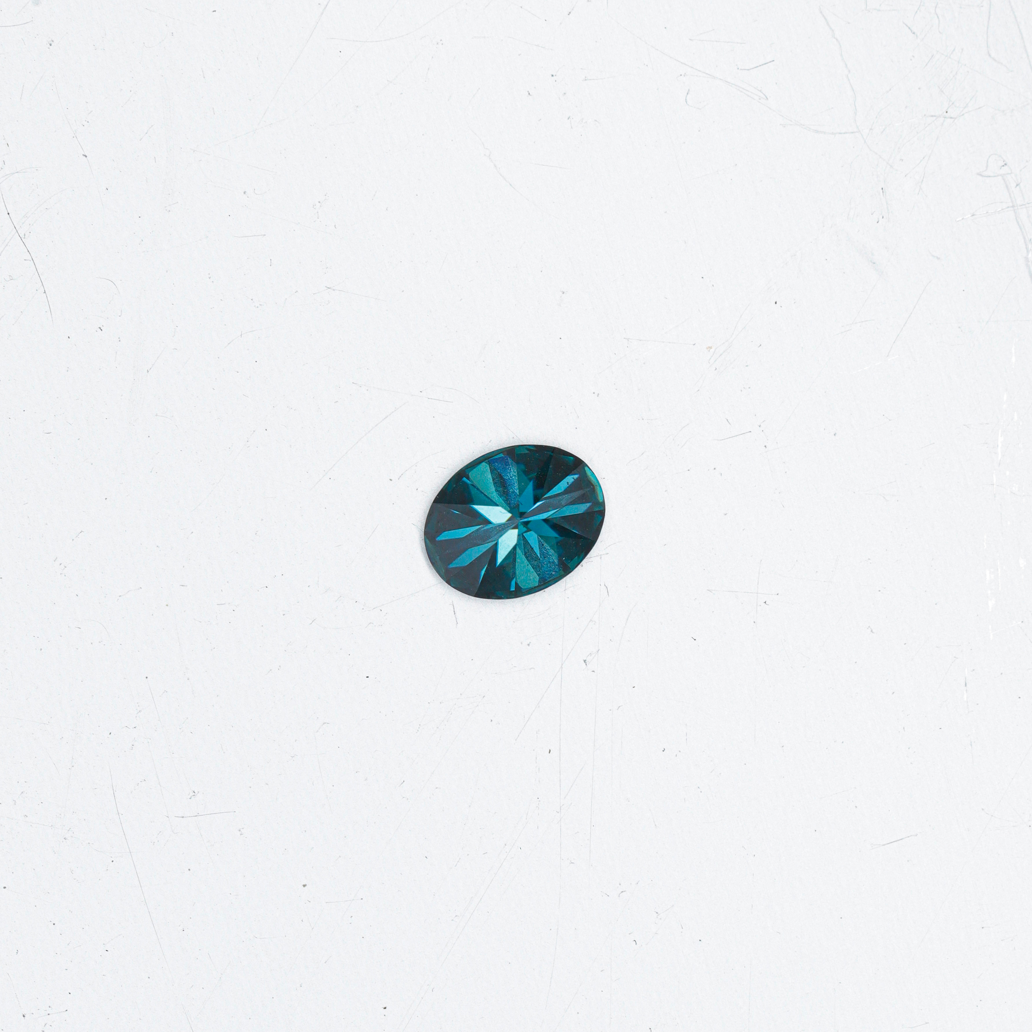 Diamantes Moissanite Verde com Corte Oval Brilhante 3ex com Alta Qualidade para Joias