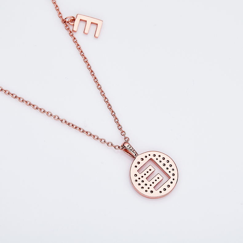 Colar Alphabetic series E Lovely Rose Gold