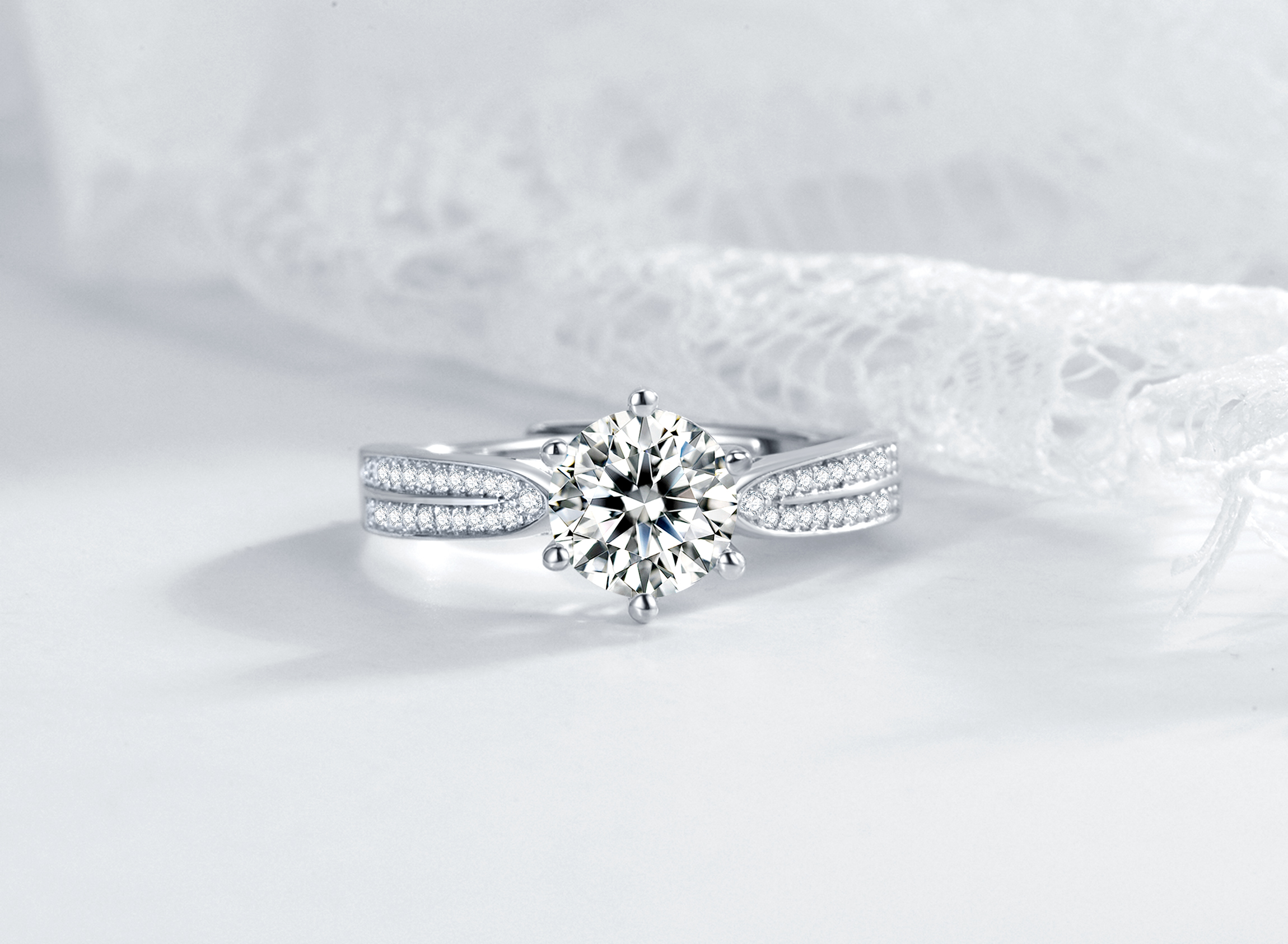 Design de luxo Moissanite 925 joias de prata esterlina anéis de casamento femininos tamanhos diferentes atacado