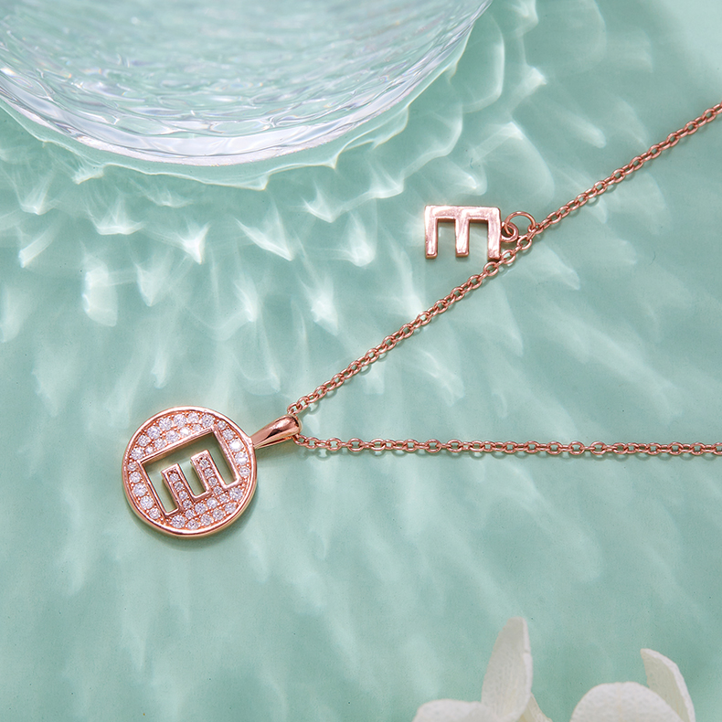 Colar Alphabetic series E Lovely Rose Gold